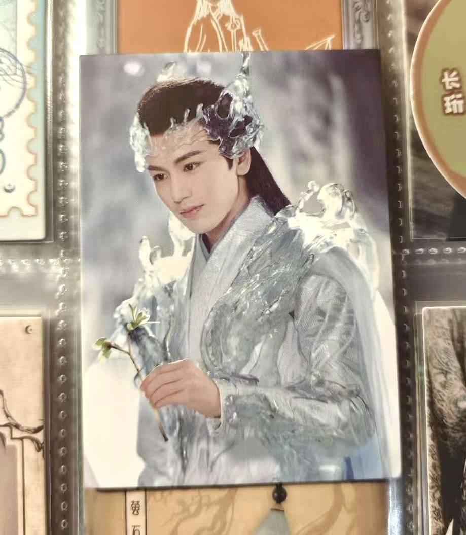 人》推出集卡活动影视剧卡牌是一门什么生意？麻将胡了成毅小卡成交价上千元、《大奉打更(图3)